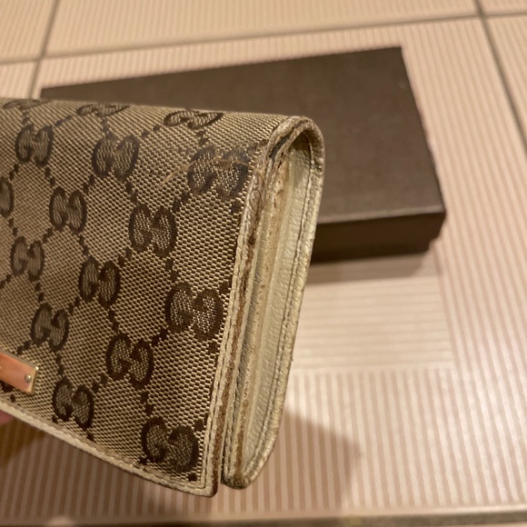 Authentic GUCCI brown white monogram bifold abbey wallet - Picture 2 of 8